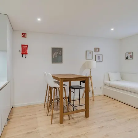 Appartement Blue Coconut Rc 105, By Match Setúbal
